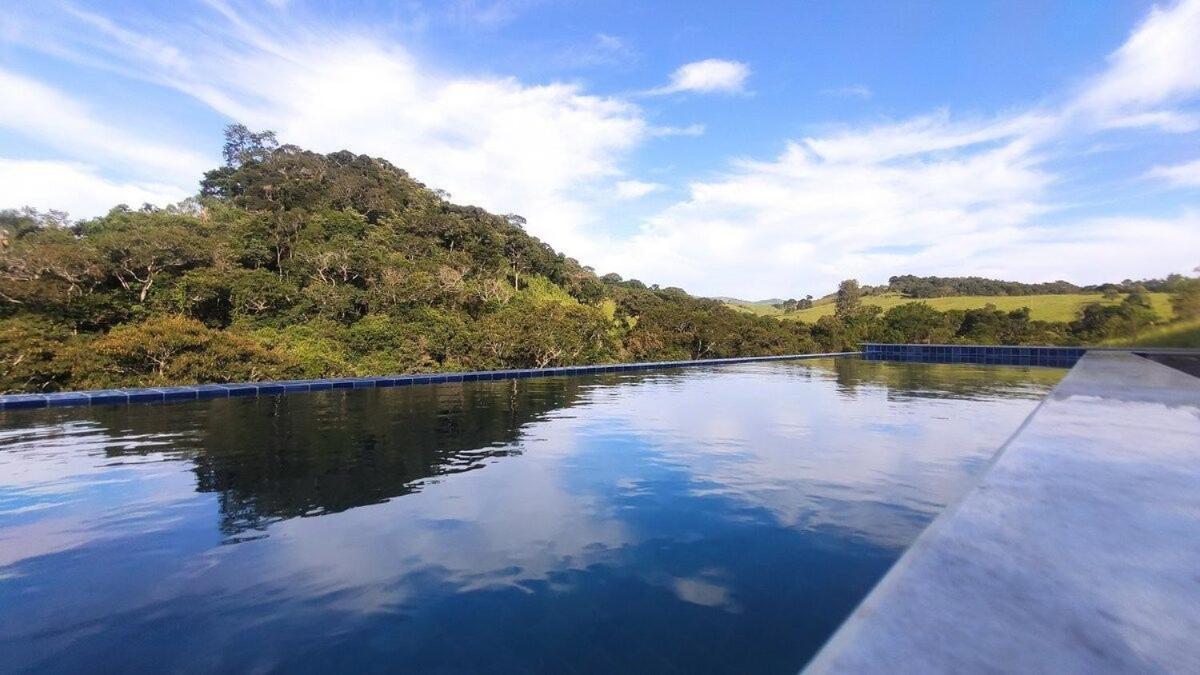 Chalé do Lago Luxo Cunha Exterior foto